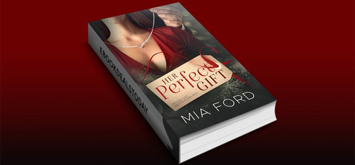 Her Perfect Gift: A Christmas Romance by Mia Ford